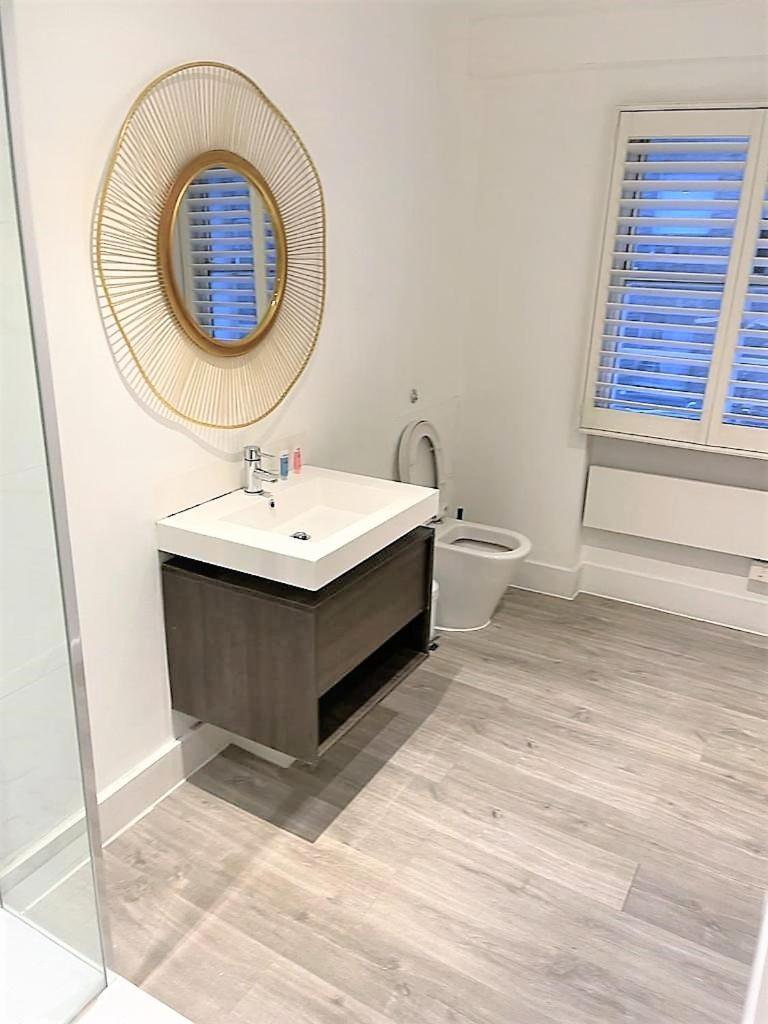 Goodge Street Apartments London Exterior photo